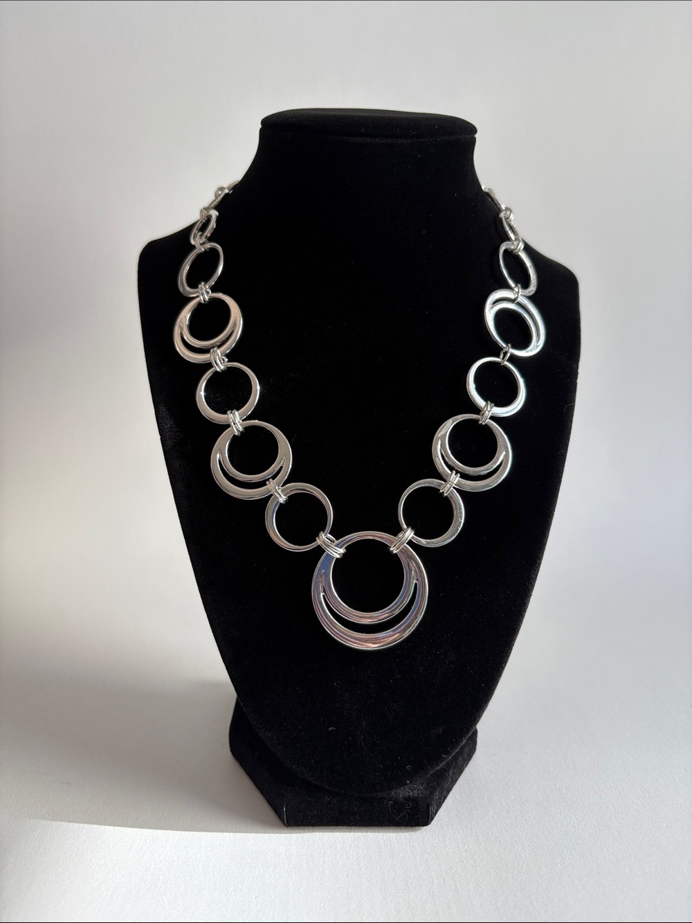 Nine West Silver Circular Link Statement Necklace Women Jewelry